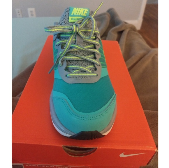 Nike Duel Fusion X Running Shoes 🏃 - Picture 2 of 6